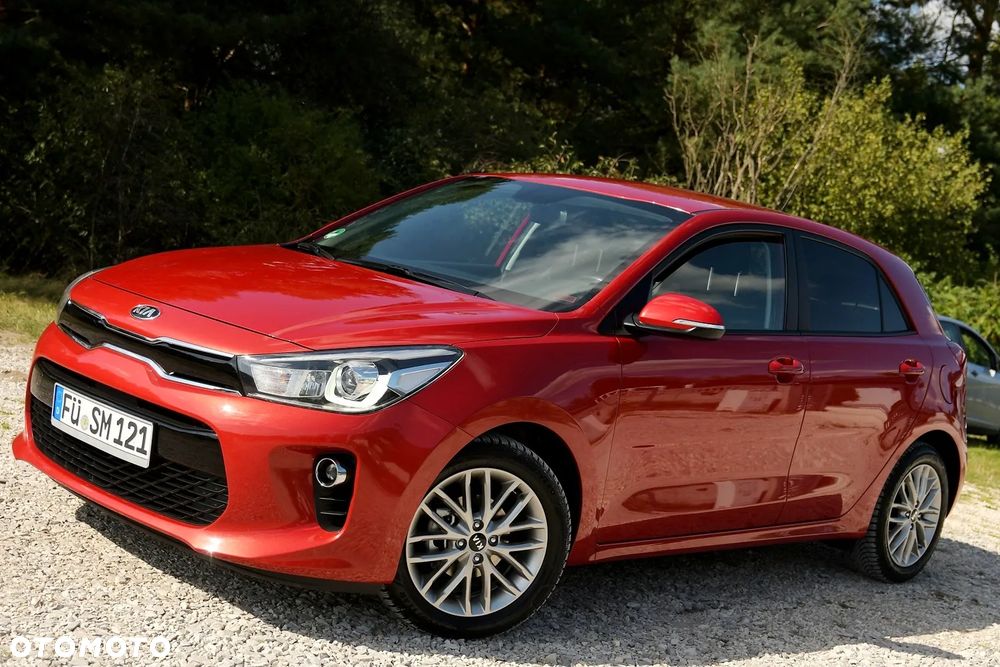 Kia Rio 1.4 L - 3