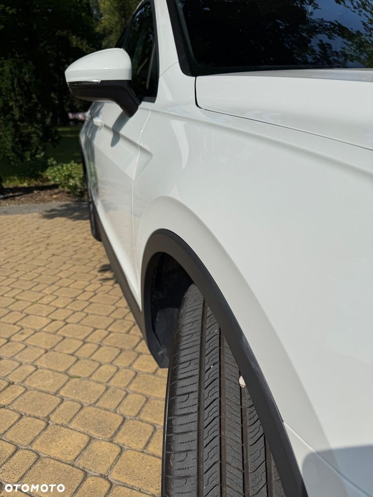 Volkswagen Tiguan Allspace 2.0 TSI 4Mot Comfortline DSG - 22