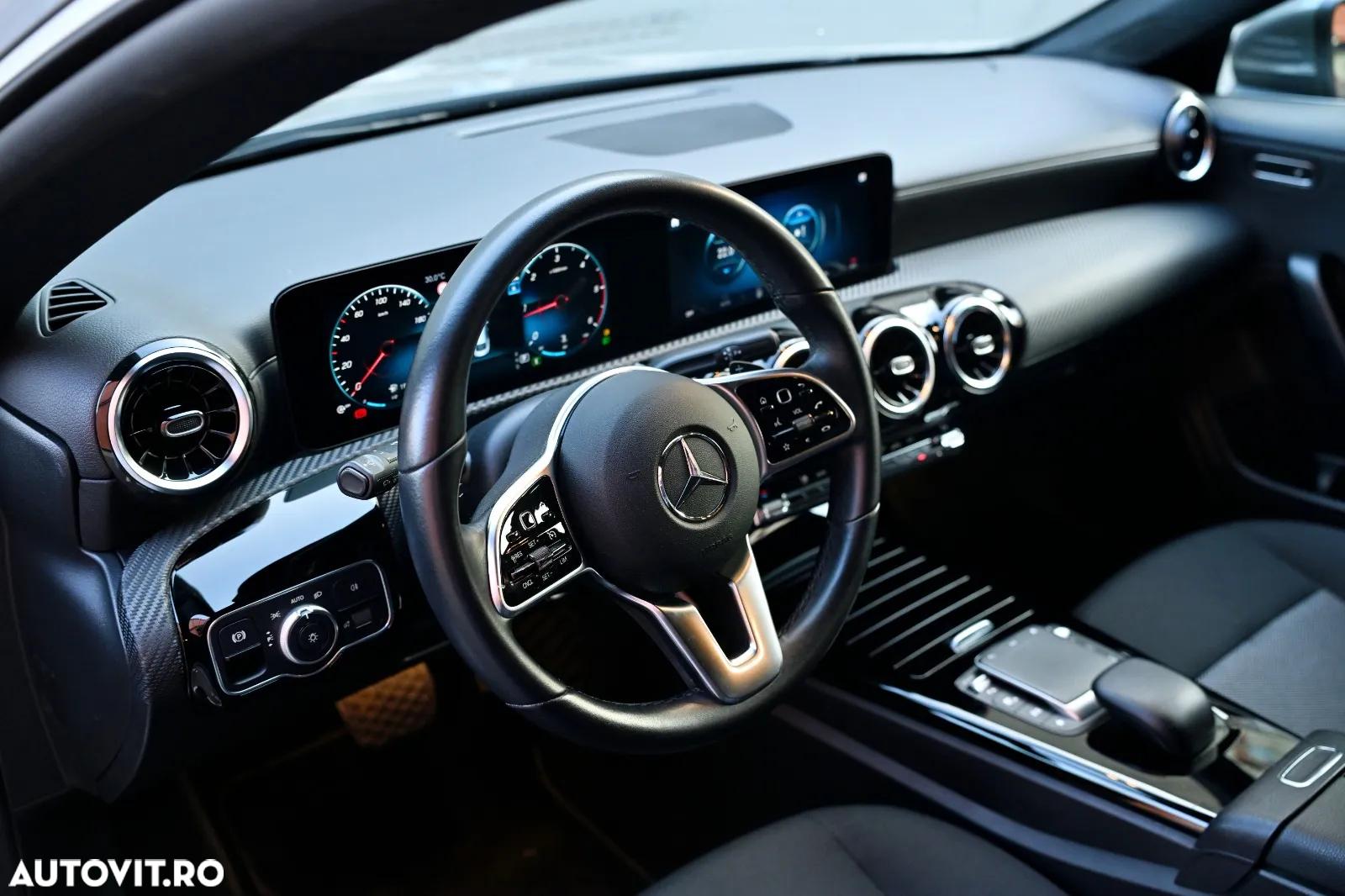 Mercedes-Benz CLA 200 d Coupe Aut. - 4