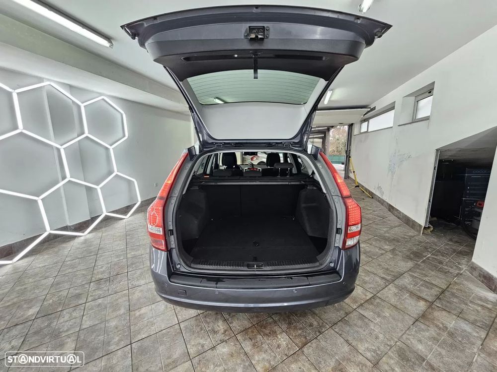 Kia Ceed SW 1.4 CVVT EX ISG - 30