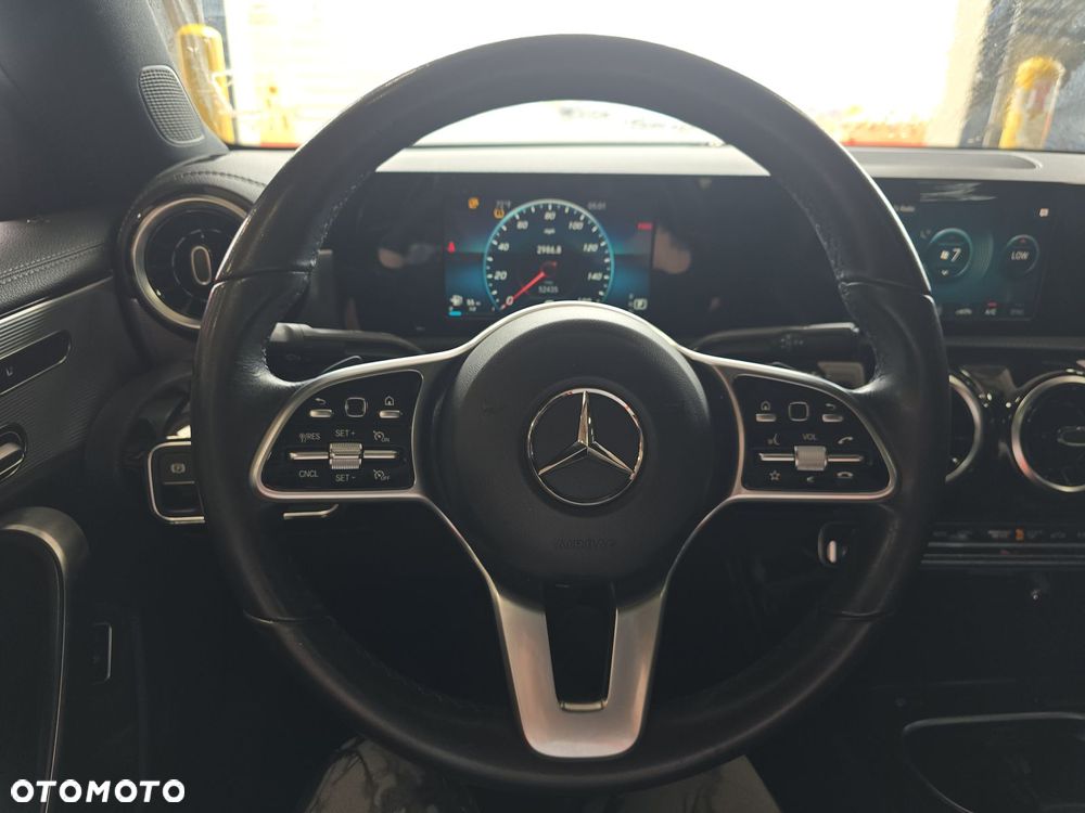Mercedes-Benz CLA 250 4Matic 7G-DCT Peak Edition - 14