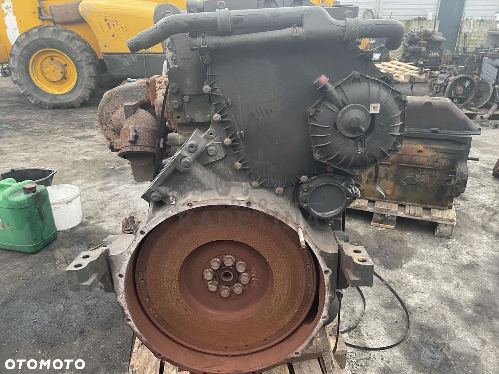 Iveco S-Way Stralis F3GGE611B - silnik kompletny - 3