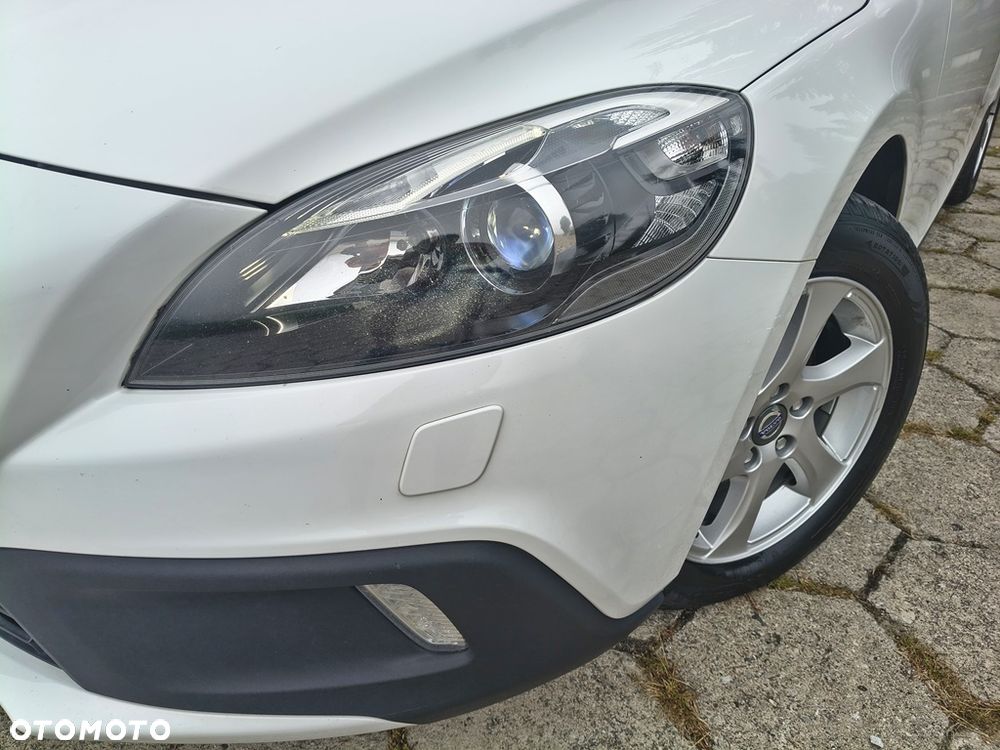 Volvo V40 Cross Country D2 - 13