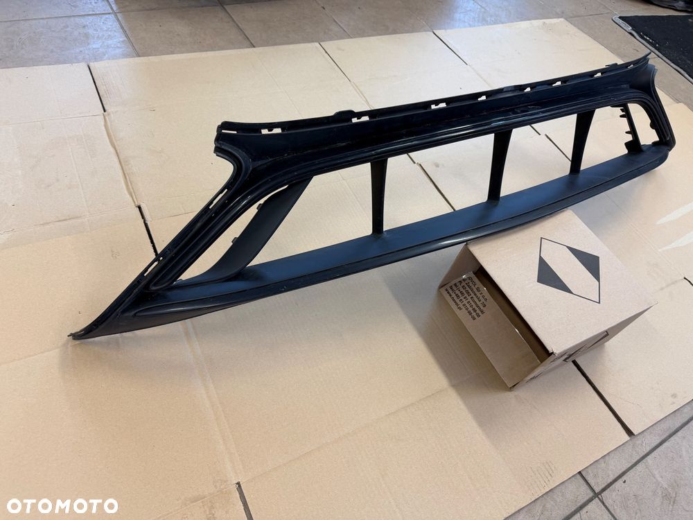 MERCEDES AMG GT 4DOOR W290 LIFT KRATKA ZDERZAKA PRZÓD A2908856902 - 2