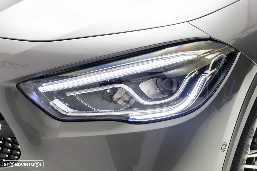 Mercedes-Benz GLA 250 e 8G-DCT AMG Line - 12