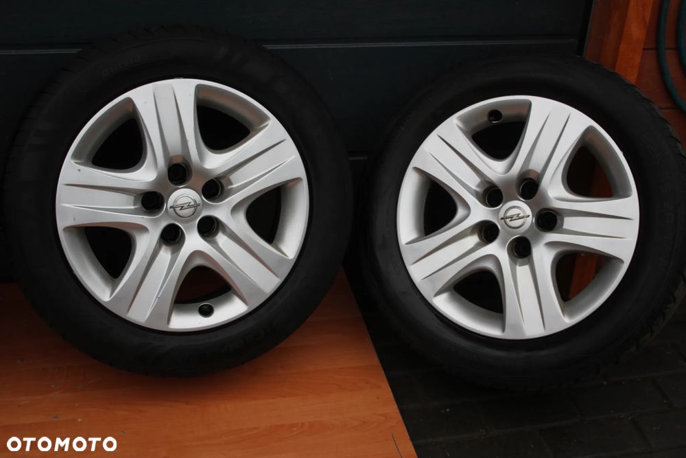 FELGI STALOWE STRUKTURALNE DEKLE OPONY LETNIE OPEL INSIGNIA 5X120 17 CALI 225/55/17 IS41 - 2
