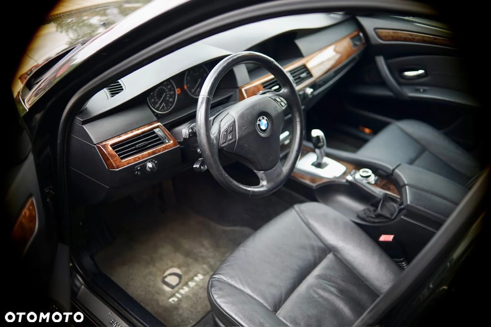 BMW Seria 5 - 24