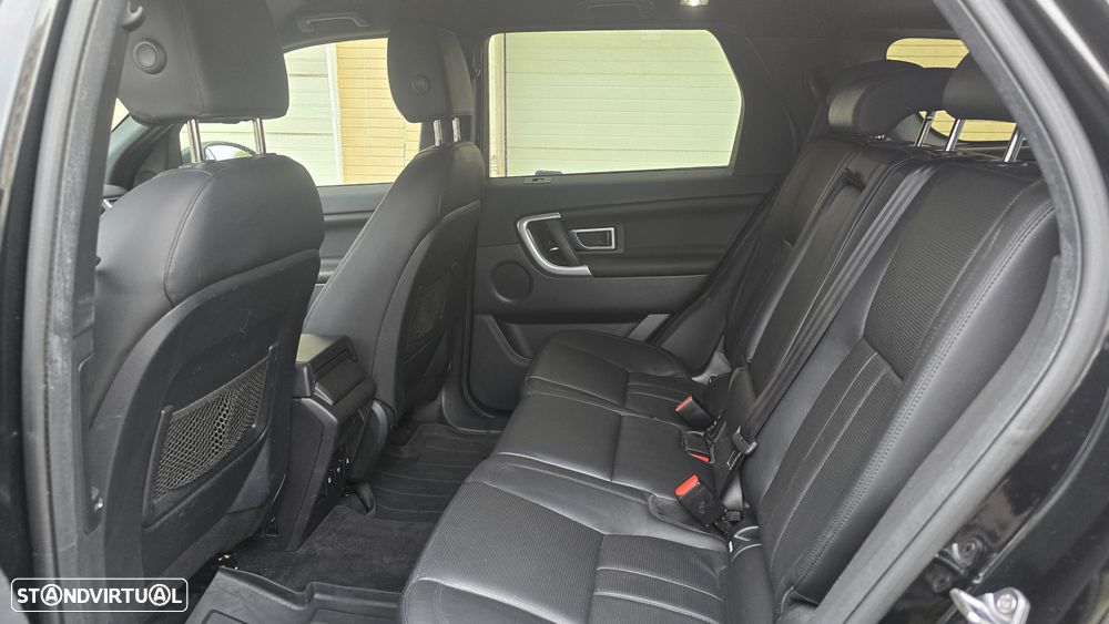 Land Rover Discovery Sport 2.0 eD4 HSE Luxury - 18