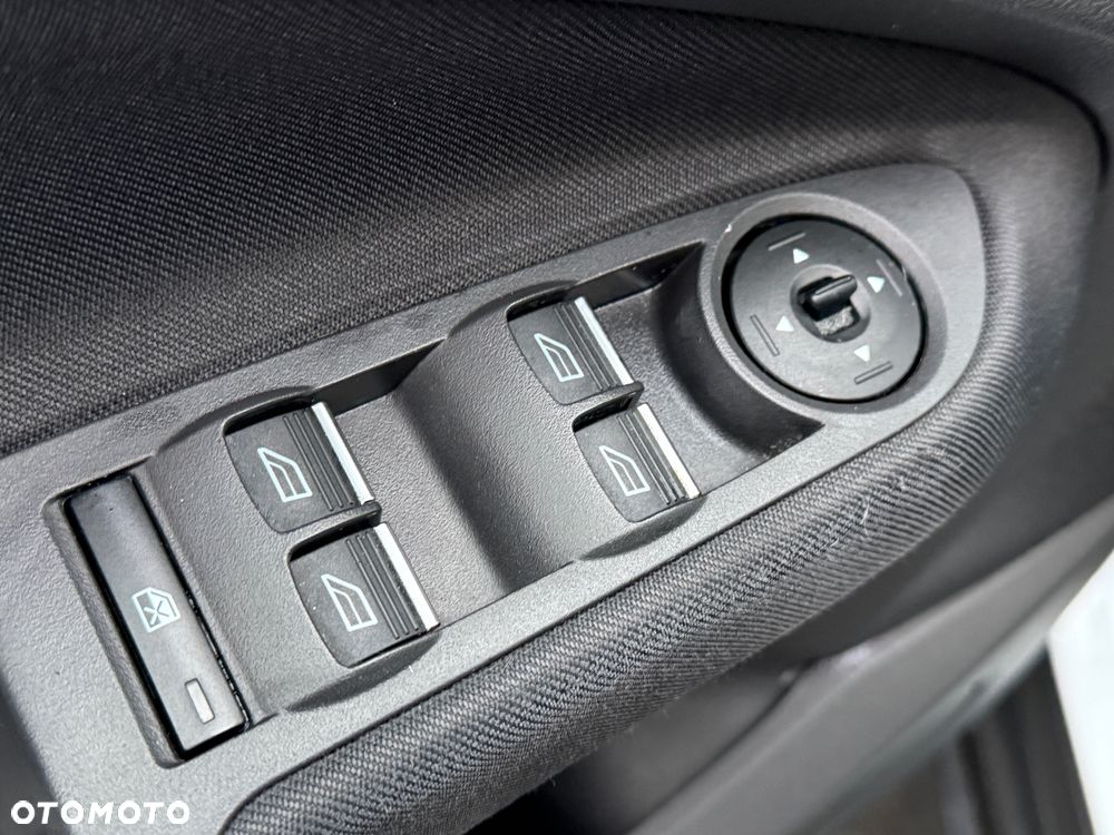 Ford C-MAX 1.5 TDCi Start-Stop-System Titanium - 27