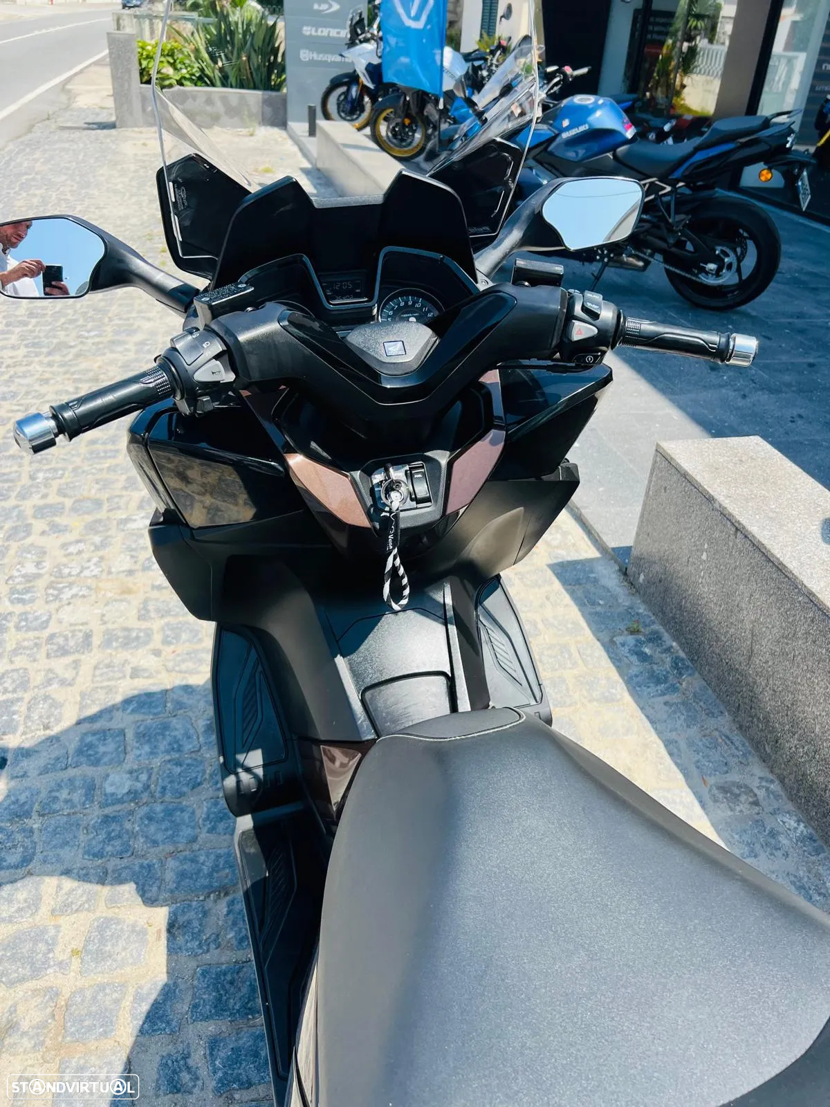 Honda Forza 125 - 7
