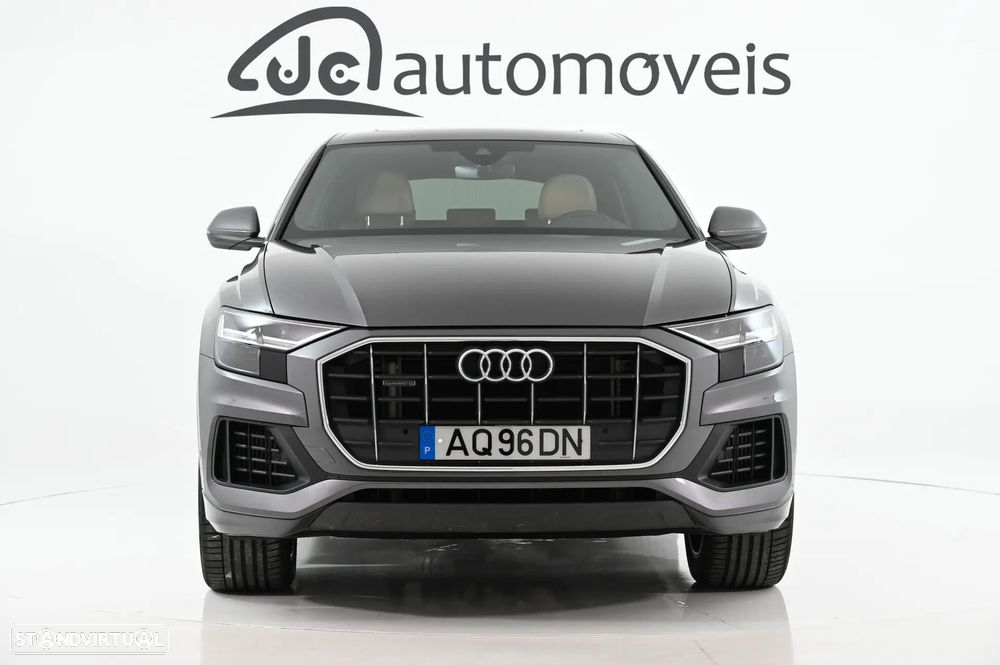 Audi Q8 55 TFSIe quattro Tiptronic - 6
