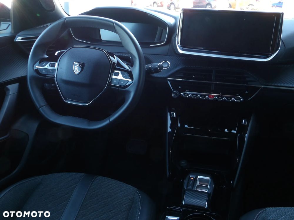 Peugeot 2008 1.2 PureTech Active Pack S&S EAT8 - 25