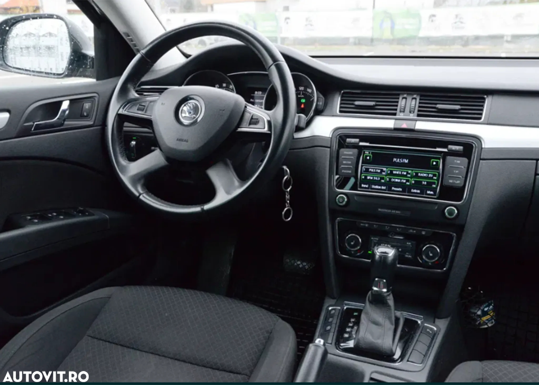 Skoda Superb Combi 2.0 TDI Ambition - 5