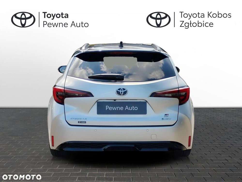 Toyota Corolla - 4