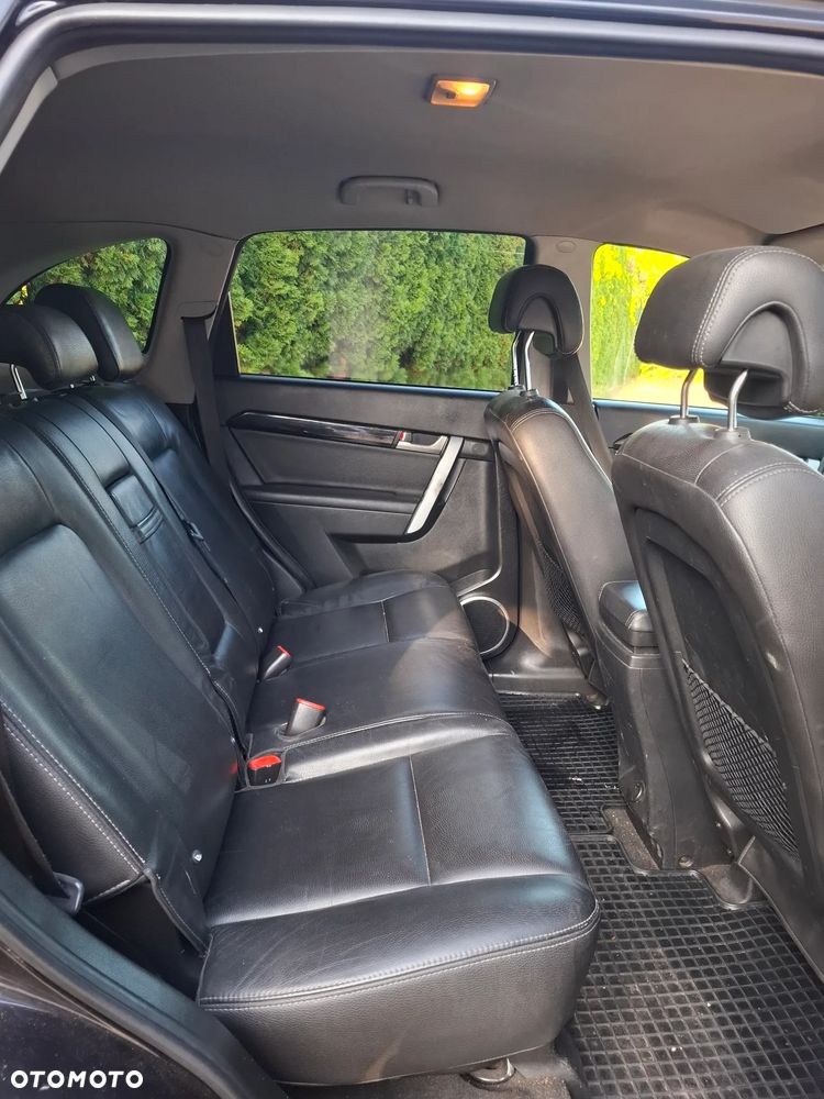 Chevrolet Captiva 2.2 d LTZ - 9