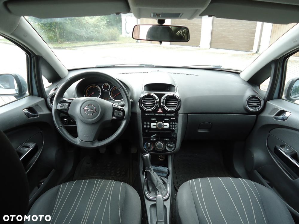 Opel Corsa 1.2 16V Edition 150 - 7
