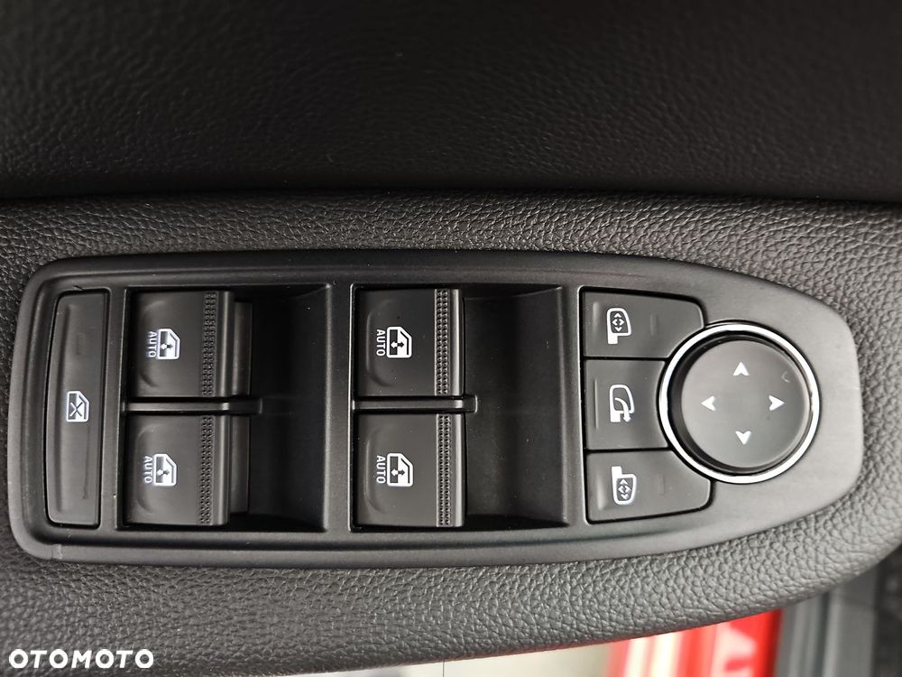 Renault Clio 1.0 TCe Evolution - 11