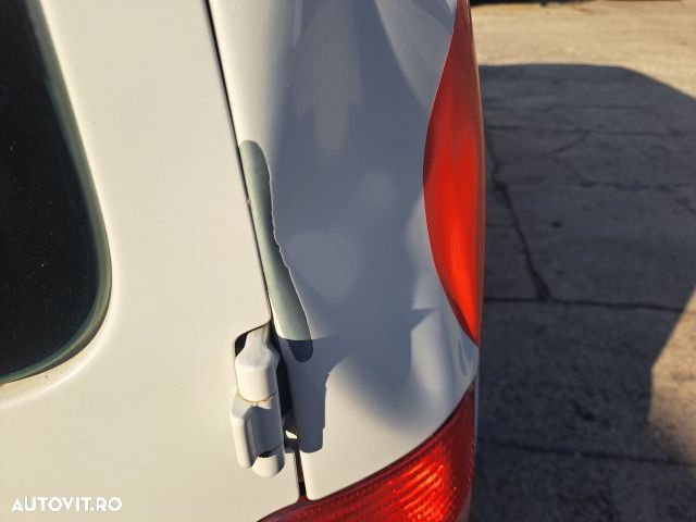 Volkswagen Caddy - 12
