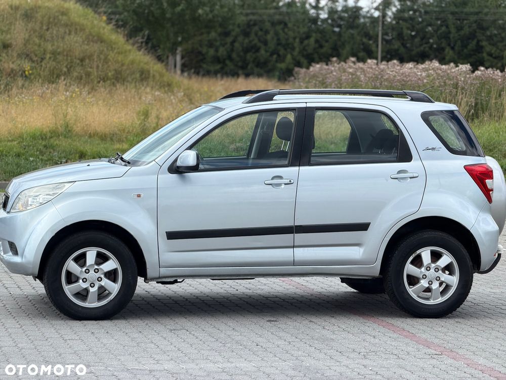 Daihatsu Terios 1.5 Top 4WD - 5