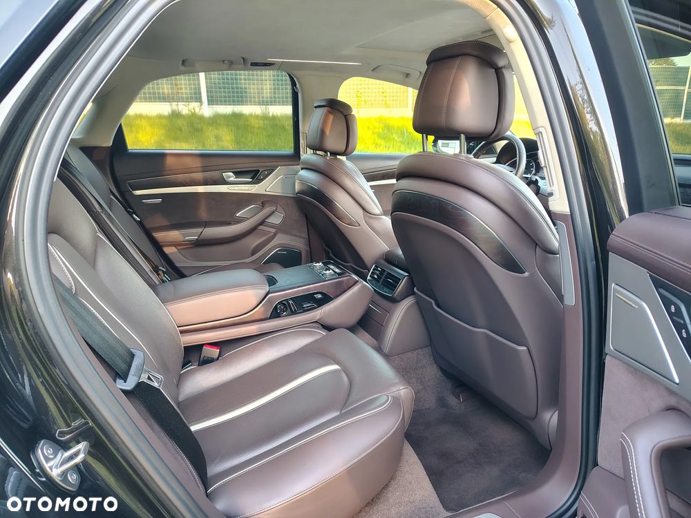 Audi A8 4.2 TDI clean diesel Quattro - 26