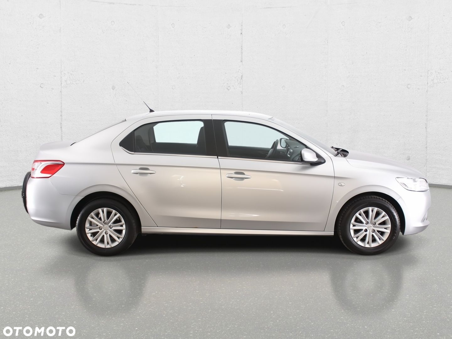 Peugeot 301 1.6 VTi Allure - 5