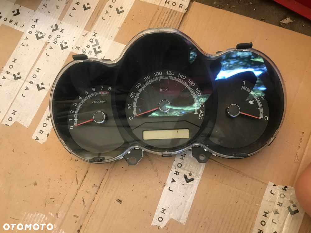 ZEGAR LICZNIK KIA VENGA 94003-1P800 - 1