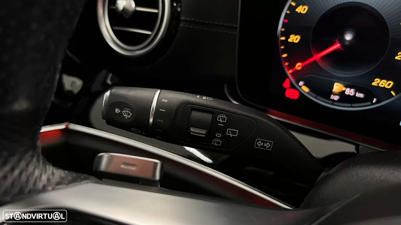 Mercedes-Benz E 300 de AMG Line - 20
