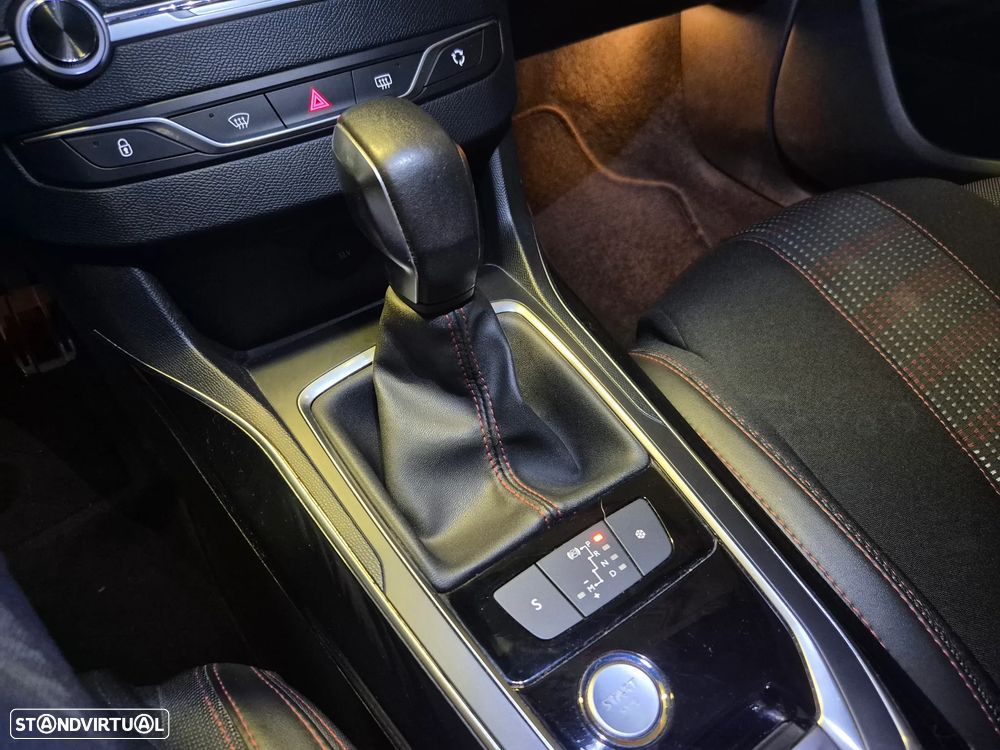 Peugeot 308 SW BlueHDi 120 EAT6 Stop & Start GT-Line Edition - 27