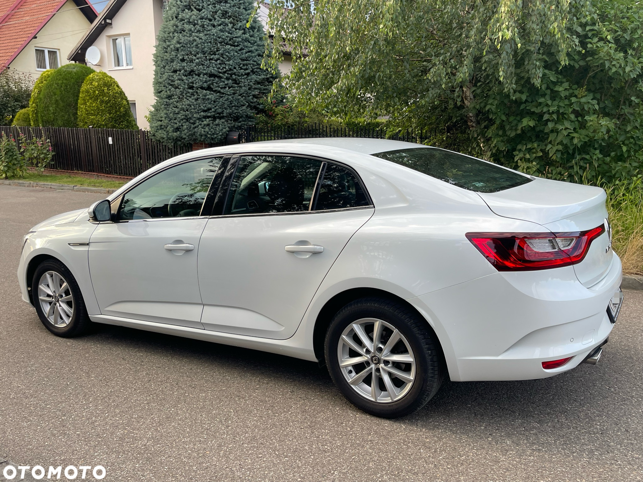 Renault Megane 1.2 Energy TCe Intens EDC - 3