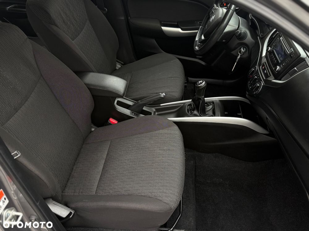 Suzuki Baleno 1.2 Premium Plus - 19