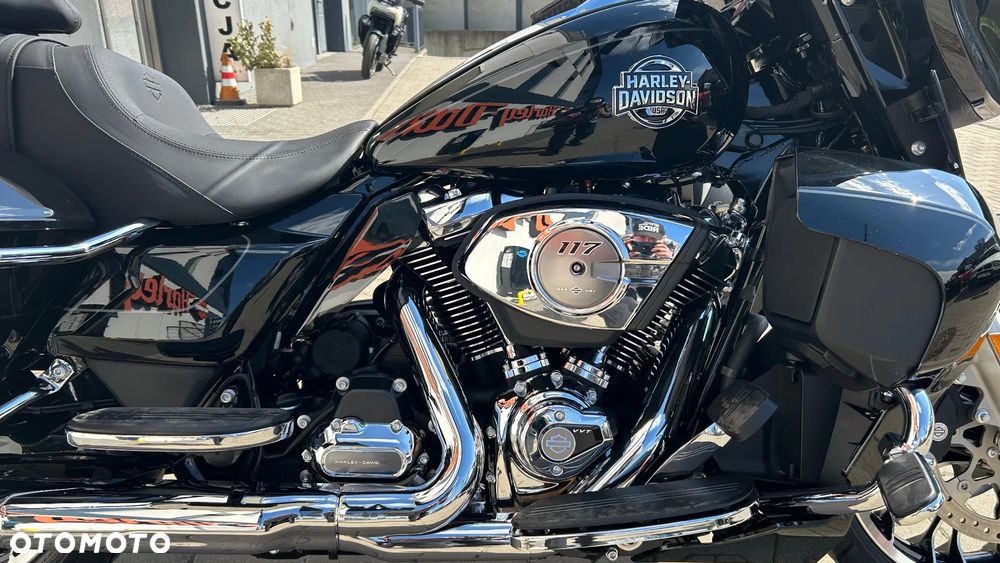 Harley-Davidson Touring Street Glide - 15