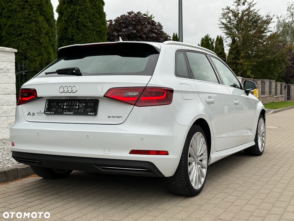 Audi A3 Sportback 1.4 TFSI e-tron S line Sportpaket - 8