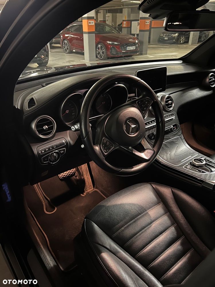 Mercedes-Benz GLC - 7