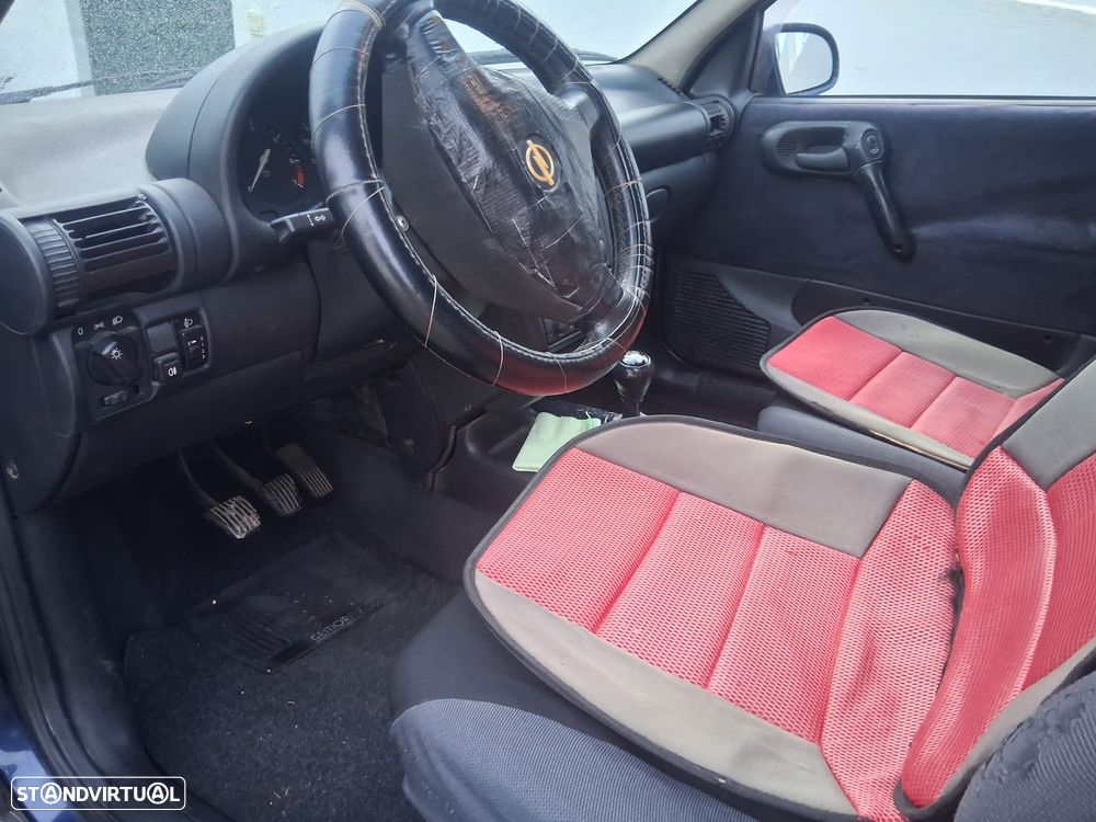 Opel Corsa 1.2 16V - 5