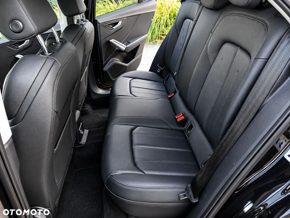 Audi Q2 35 TDI S tronic sport - 27