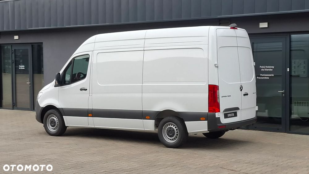 Mercedes-Benz Sprinter - 7