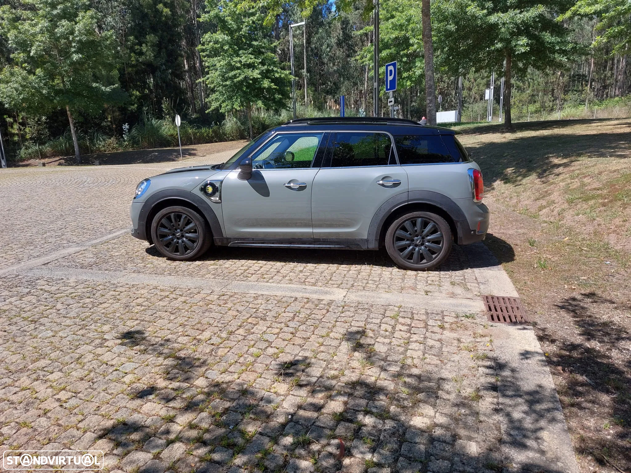 MINI Countryman Cooper SE ALL4 Auto - 6