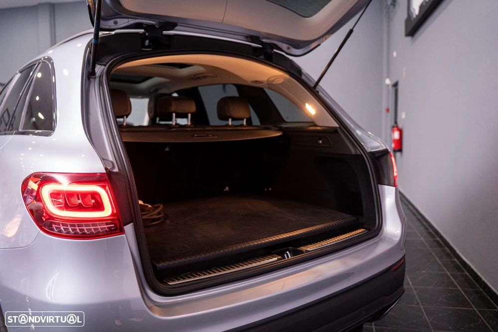 Mercedes-Benz GLC 300 de 4Matic - 23