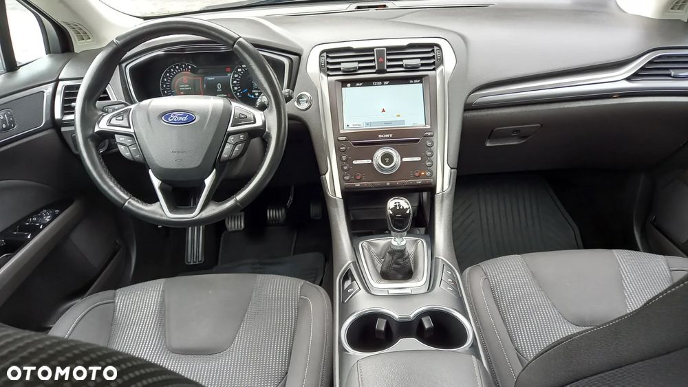 Ford Mondeo 1.5 EcoBoost Titanium - 11