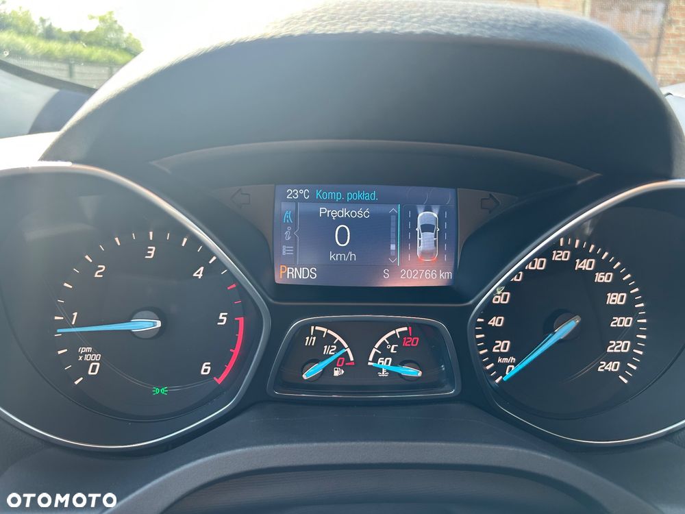 Ford Kuga 2.0 TDCi 4WD Titanium - 14