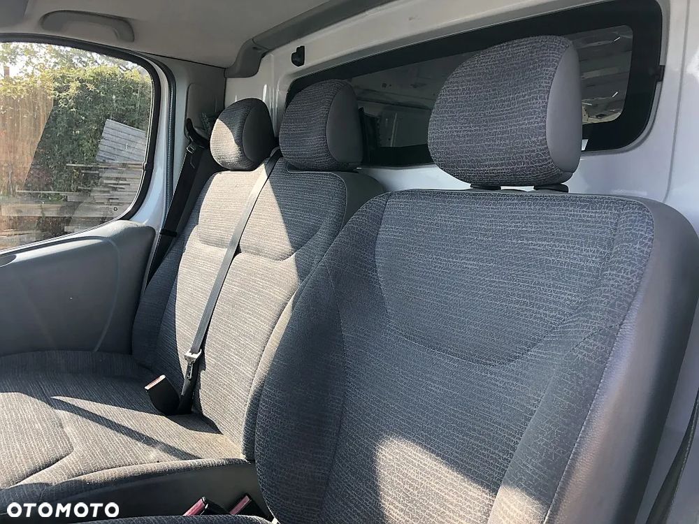 Renault Trafic Blaszak - 19