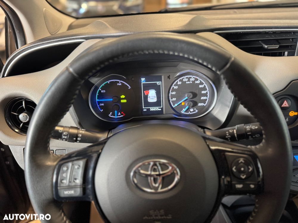 Toyota Yaris 1.5 VVT-i HSD Y20 Collection - 18