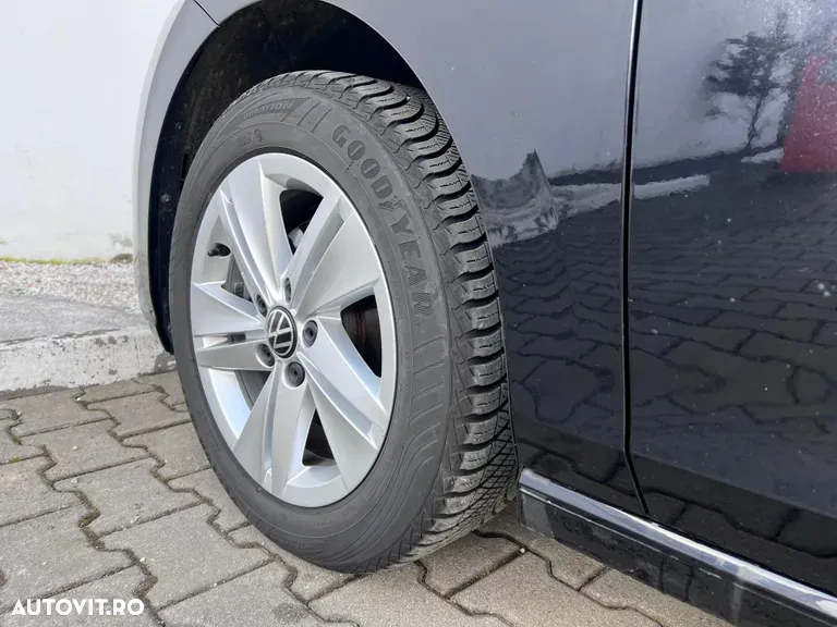 Volkswagen Golf 2.0 TDI DSG Style - 11