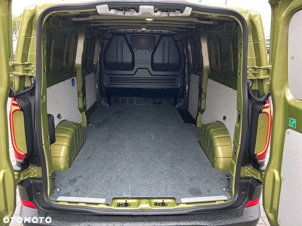 Volkswagen Transporter T7 PanAmericana FORMOTION 4x4/Furgon (L2) AUTOMAT, 2.0 TDI 170KM, r.o. 3500 mm - 27