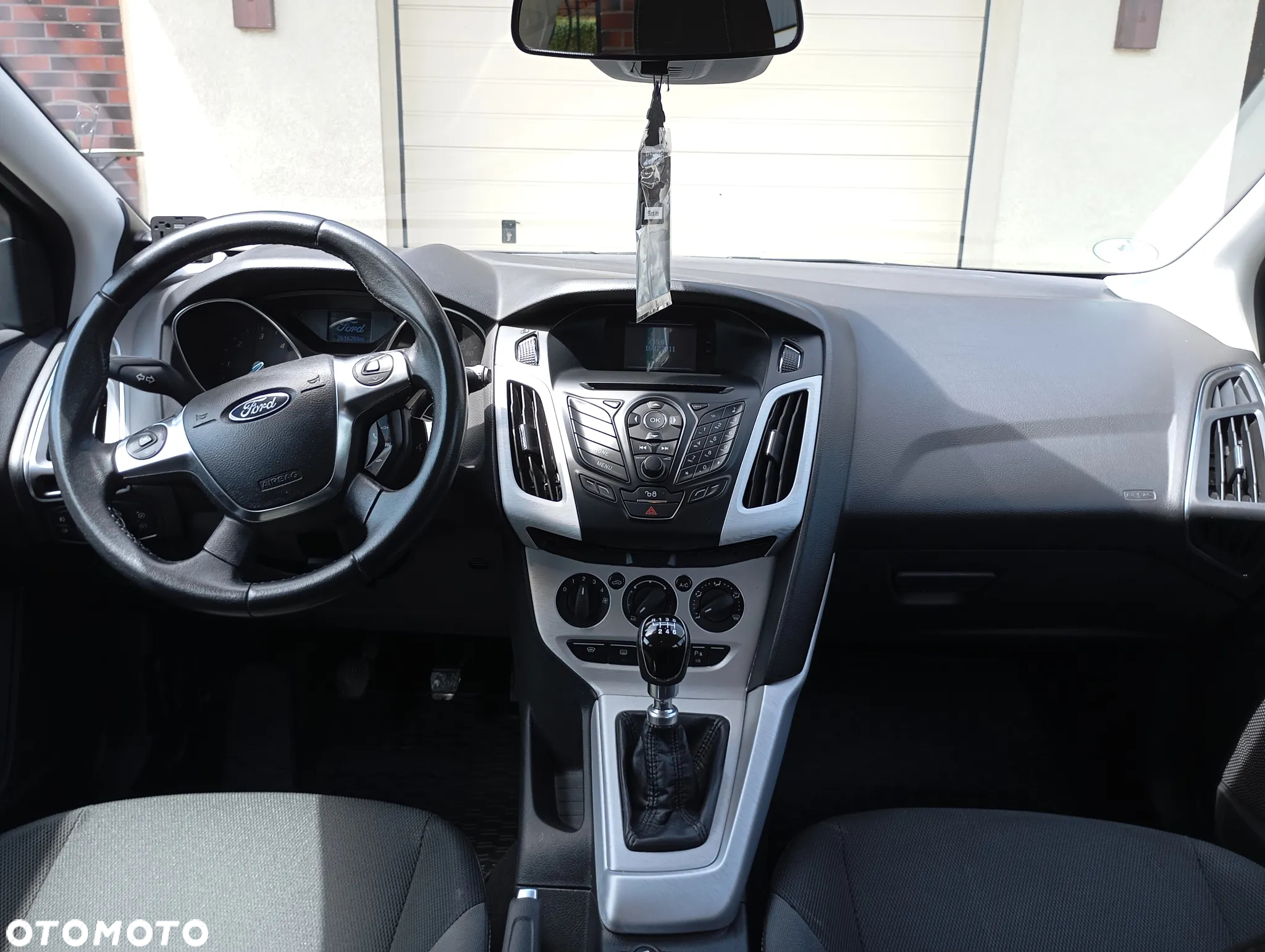 Ford Focus 1.6 TDCi DPF SYNC Edition - 12