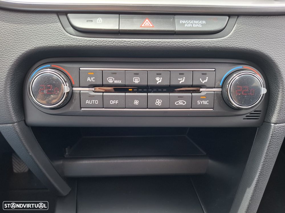 Kia XCeed 1.0 T-GDI Dynamic+ - 21