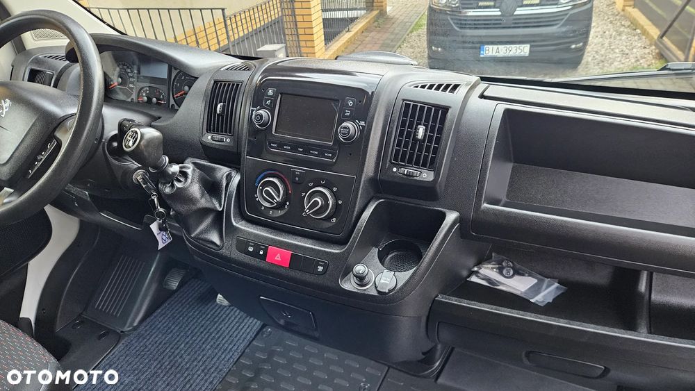 Peugeot BOXER - 14