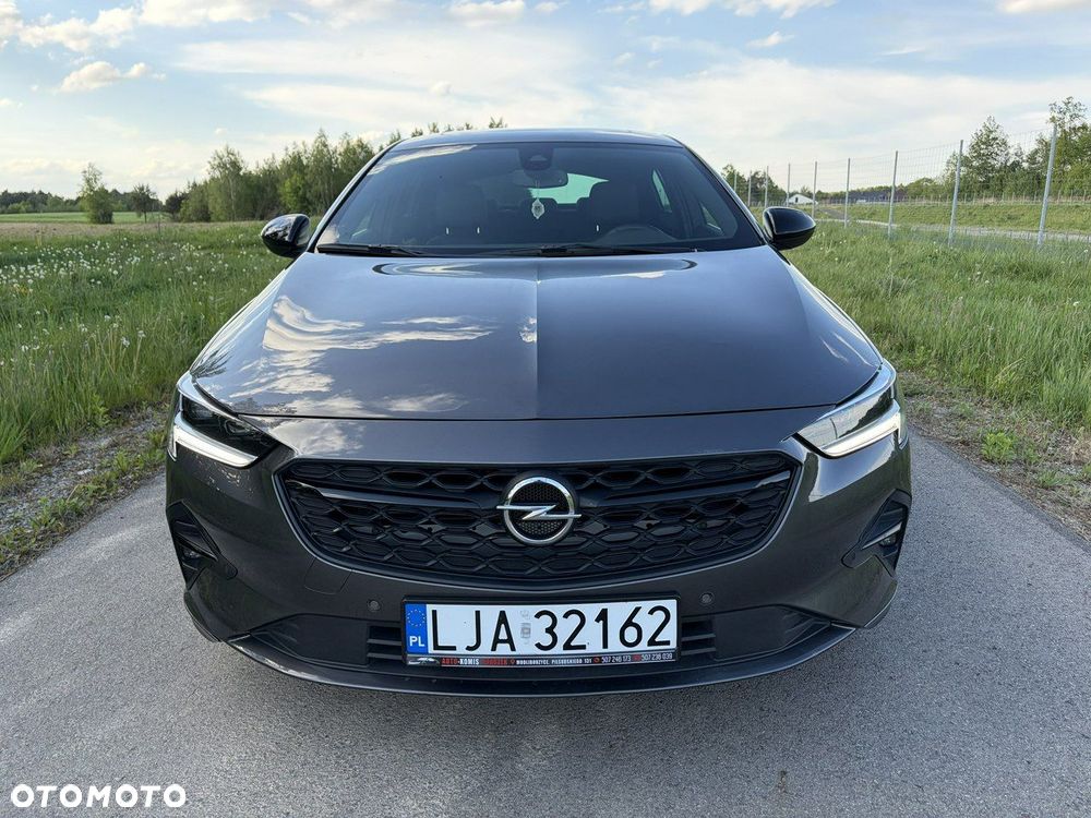 Opel Insignia - 8