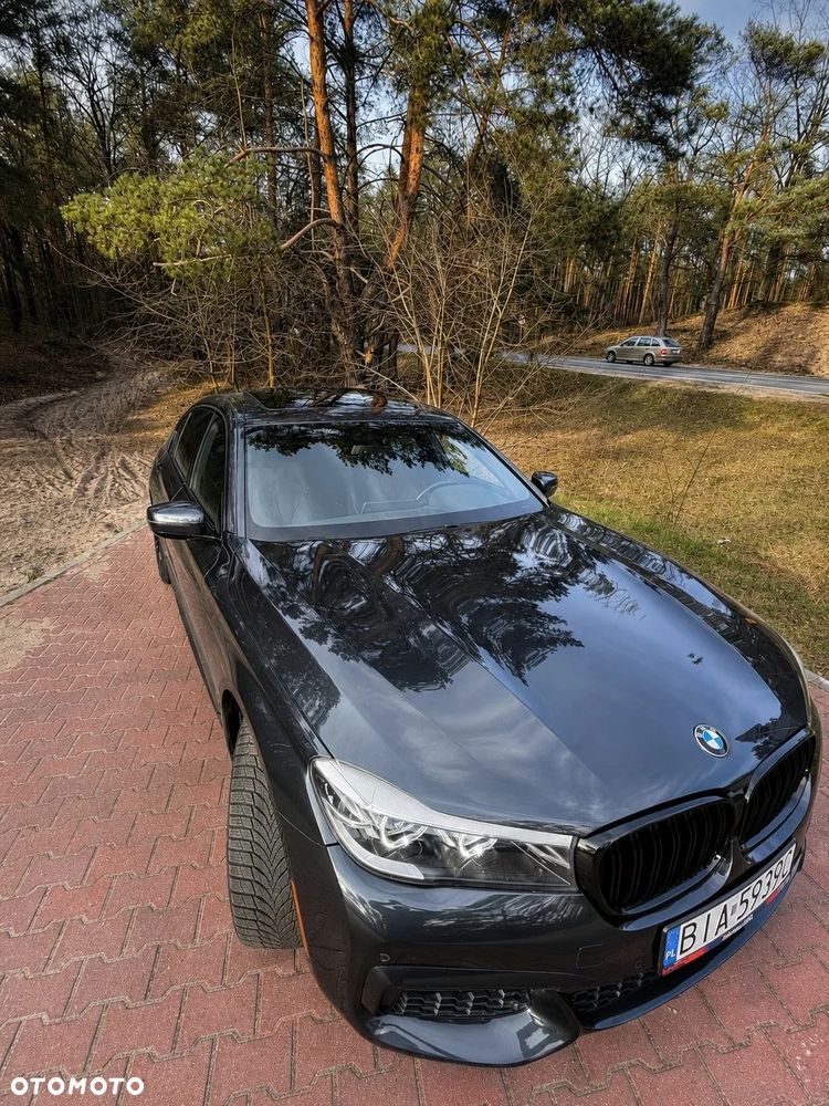 BMW Seria 7 740Li - 6