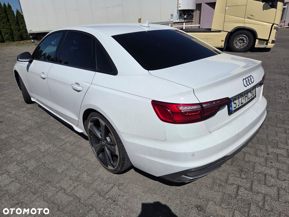 Audi A4 Limousine 30 TDI mHEV S Line S tronic - 4